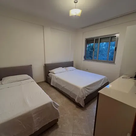 Cozy With Balcony Apartment *